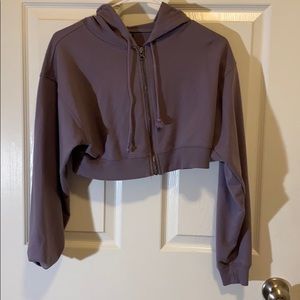 Cropped hoodie